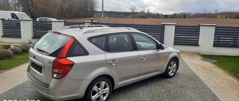 Kia Ceed cena 18700 przebieg: 236000, rok produkcji 2012 z Słupsk małe 326